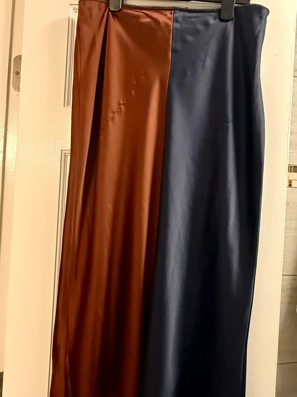 NWT Fun Topshop Two-Tone Satin Midi Skirt - Navy Blue & Rust Brown, Sz 10